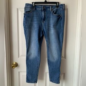Women’s jeans